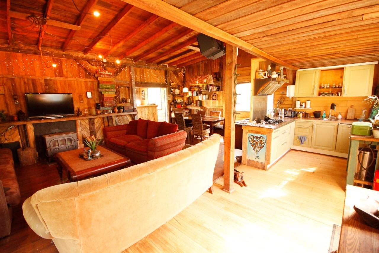 Bamboo Lodge Groningen Exterior foto